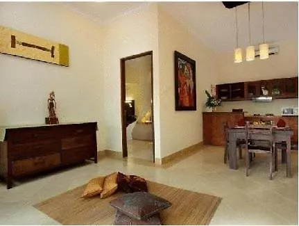 The Tukad Villa Seminyak  0*, Seminyak (Bali)